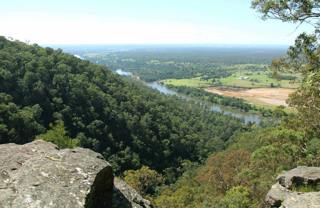 Yellow Rock lookout. Photo: NSW National Parks