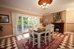 luxury accommodation leura