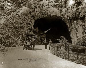 Blue Mountains history; jenolan caves