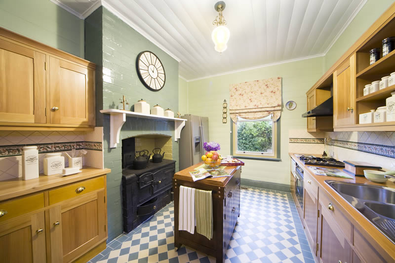 kitchen (2)