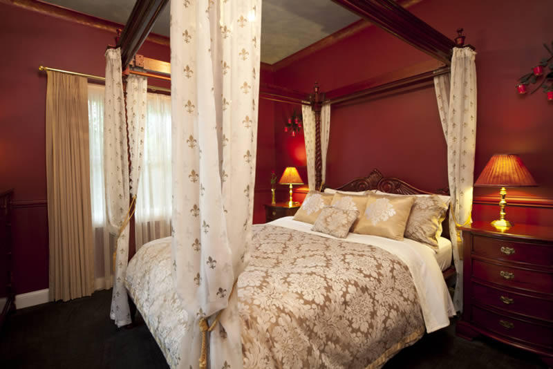 luxury bedroom 1